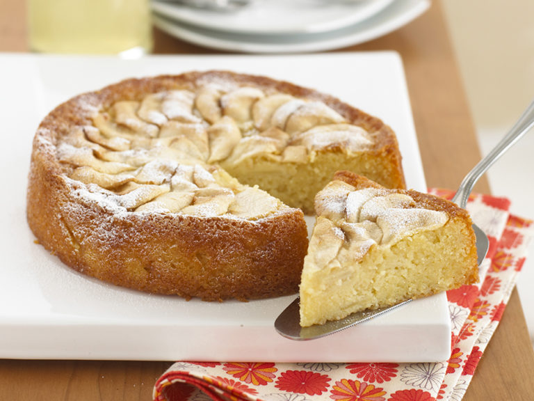 Apple & Almond Cake recipe by Annabel Karmel