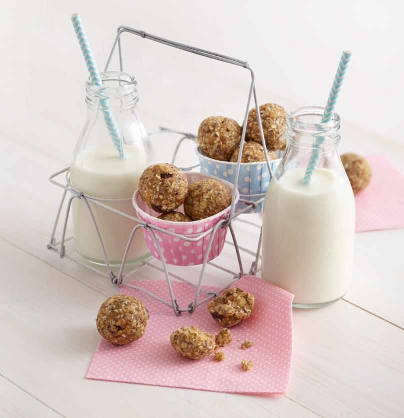 mini energy balls recipe by annabel karmel